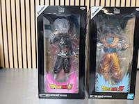 Banpresto grandista - super saiyan rosé manga dimensions / son goku #2 manga dimensions - dragon ball manga dimensions collectiefiguur (2x) - afbeelding 3 van  9