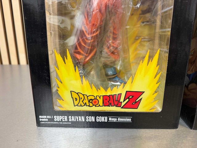 Banpresto grandista - super saiyan son goku / super saiyan vegeta manga dimensions - dragon ball z manga dimensions collectiefiguur (2x) - afbeelding 9 van  11