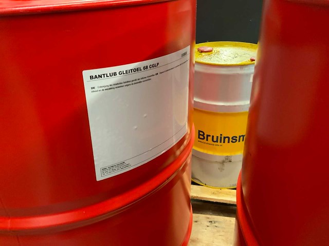 Bantleon bantlub glijbaanolie 68 cglp vat 210 liter glijbaanolie (2x) - afbeelding 2 van  7