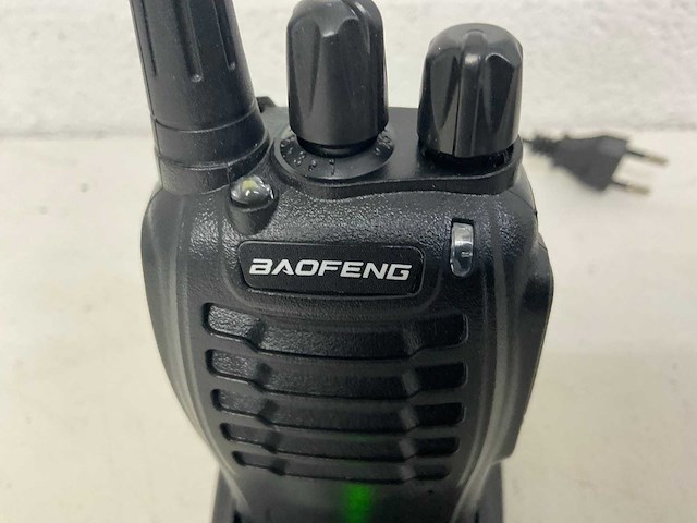 Baofeng portophone (2x) - afbeelding 1 van  1