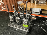 Baofeng walkie-talkie (6x) - afbeelding 1 van  3
