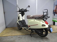 Baotian btm - snorscooter - classico bt49qt-21 - scooter - afbeelding 10 van  10