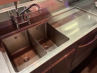 Bar achterwand met rvs spoel- en werktafel (c) - afbeelding 12 van  12