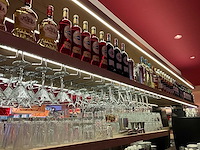 Bar achterwand met rvs spoel- en werktafel (c) - afbeelding 7 van  12