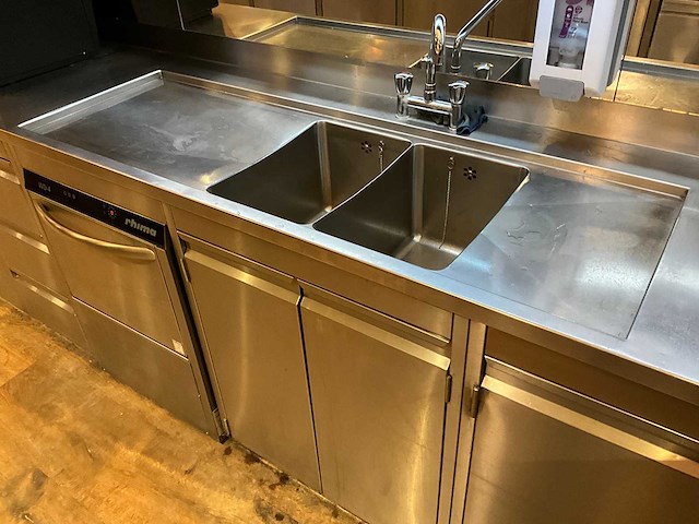 Bar achterwand met rvs werktafel (c) - afbeelding 3 van  18