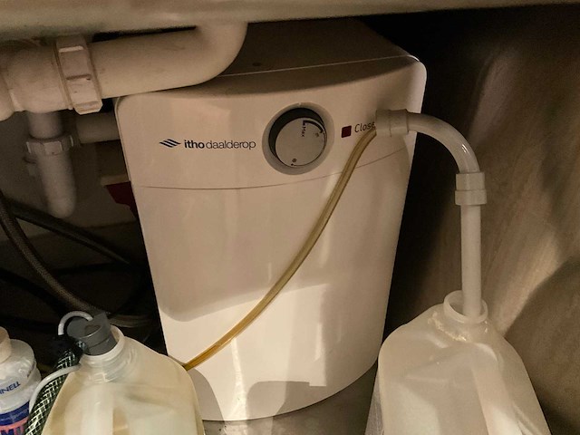 Bar achterwand met rvs werktafel (c) - afbeelding 18 van  18