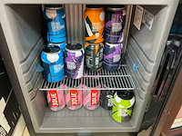 Bar koelkast met inhoud (2x) - afbeelding 4 van  5
