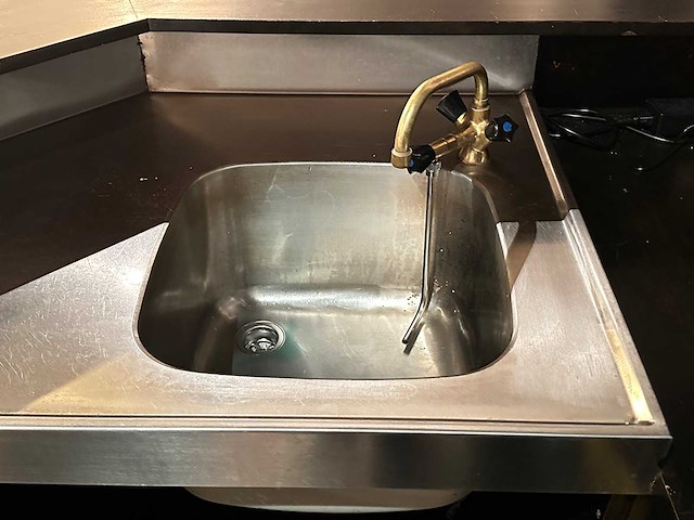 Bar met achterkast - afbeelding 6 van  8