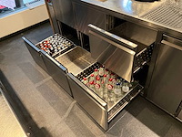 Bar met koelvitrine en koelingen (c) - afbeelding 2 van  19
