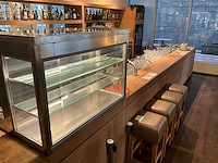 Bar met koelvitrine en koelingen (c) - afbeelding 16 van  19