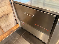 Bar met koelvitrine en koelingen (c) - afbeelding 20 van  20