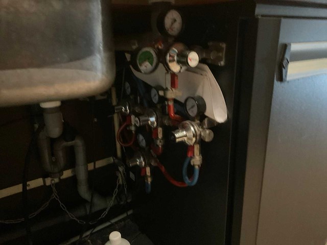 Bar - afbeelding 3 van  11