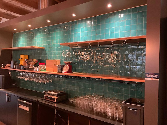 Bar - afbeelding 8 van  11