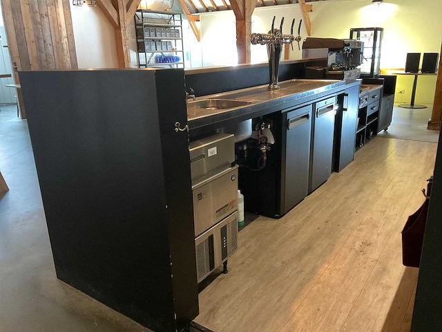 Bar - afbeelding 22 van  22