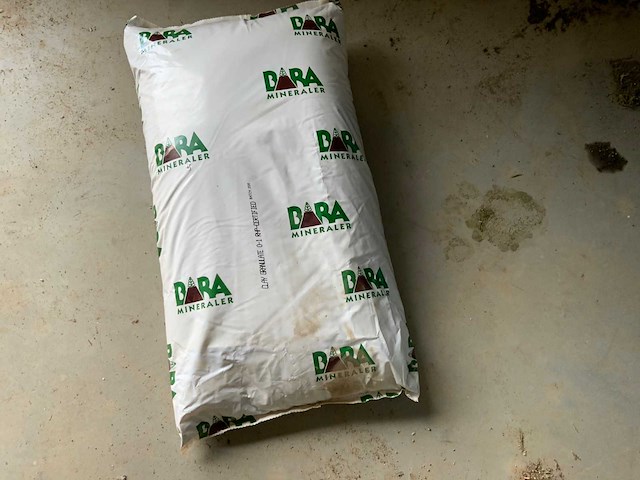 Bara 01-rhp edr 25kg klei granulaat zak (100x) - afbeelding 2 van  7