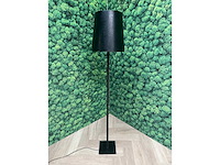 Barbara balami - zwarte, kunstleren vloerlamp - afbeelding 2 van  10