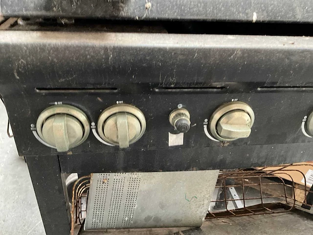 Barbecue - afbeelding 6 van  7