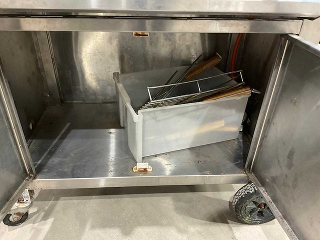 Barbecue - afbeelding 5 van  8