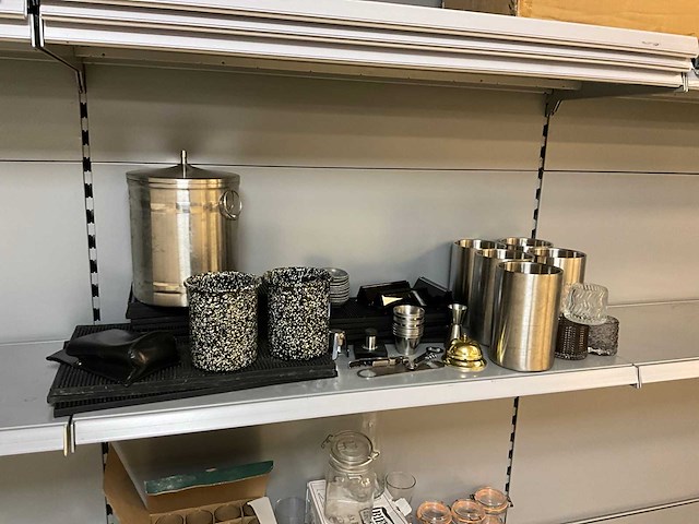 Barbenodigdheden - afbeelding 1 van  11