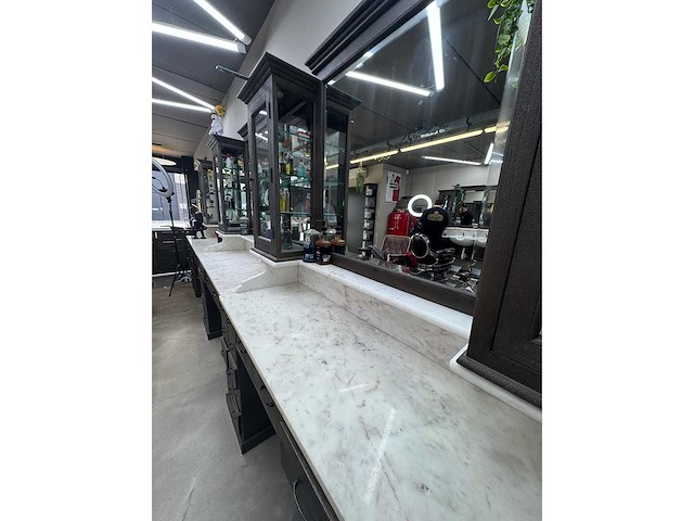 Barber furniture - hardhout met marmer - haarverzorging - afbeelding 16 van  17