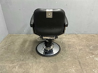 Barber pub - barber chair - afbeelding 5 van  13