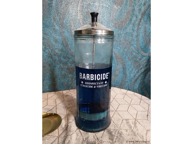 Barbicide des infectie middel en accessoires - afbeelding 2 van  5