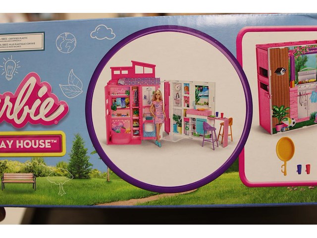 Barbie get away house. - afbeelding 2 van  2