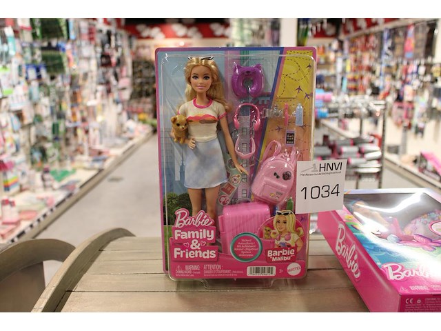 Barbie malibu. - afbeelding 1 van  2