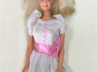 Barbie - afbeelding 2 van  2