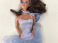 Barbie - afbeelding 2 van  2