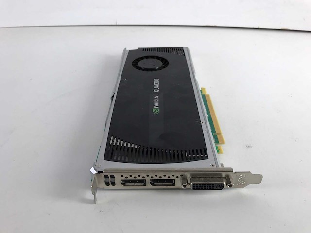Barco amd & nvidia workstation gpus - check description (2x) - afbeelding 10 van  11
