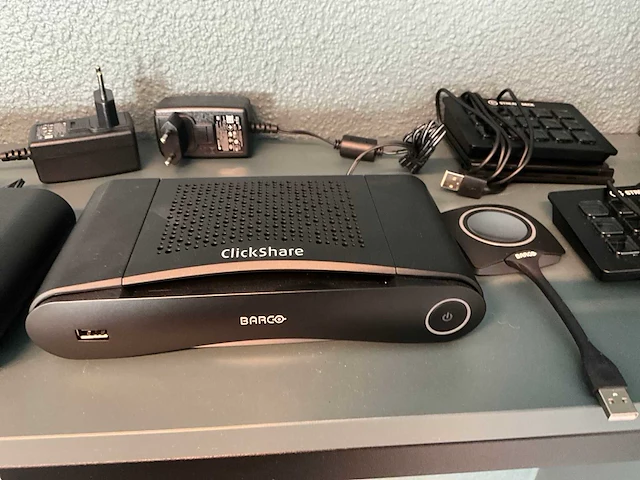 Barco clickshare cs-100/cse-200 presentatiesysteem - afbeelding 4 van  8