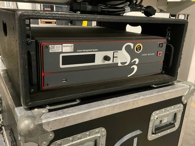 Barco event master video processor - afbeelding 3 van  6