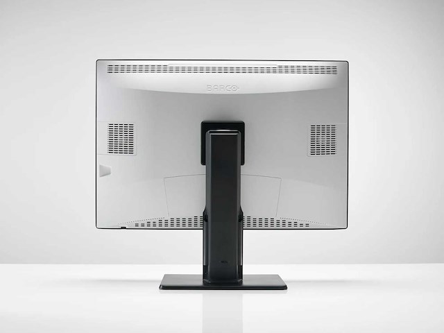 Barco mdcc-4130 medische monitor - afbeelding 3 van  6
