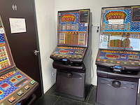 Barcrest multi player speelautomaat - afbeelding 1 van  3