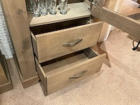 Bareggio eiken vitrinekast - afbeelding 7 van  8