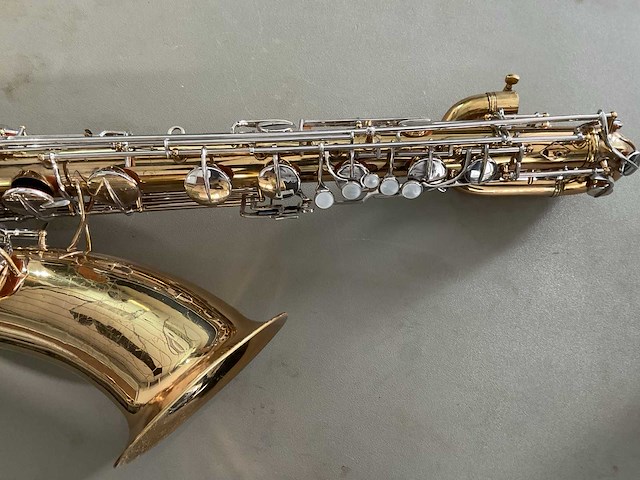 Baritonsaxofoon - afbeelding 3 van  7