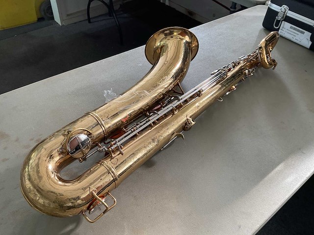 Baritonsaxofoon - afbeelding 4 van  7