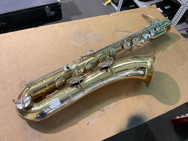 Baritonsaxofoon - afbeelding 1 van  4