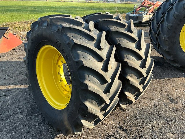 Barkley 540/65r28 band met velg (2x) - afbeelding 10 van  16