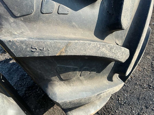 Barkley 540/65r28 band met velg (2x) - afbeelding 11 van  16