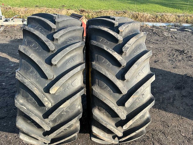 Barkley 540/65r28 band met velg (2x) - afbeelding 12 van  16