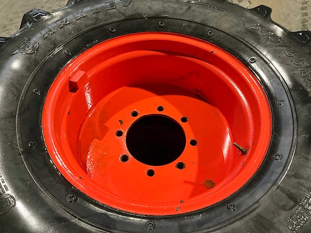 Barkley bla03 radial 540/65r24 banden met velg (2x) - afbeelding 7 van  13