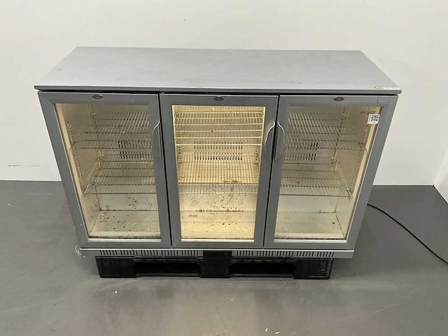 Barkoeling met 3 deuren - afbeelding 2 van  6