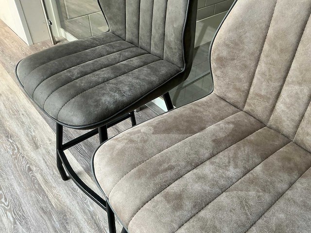 Barkruk met rugleuning (4x) - afbeelding 3 van  3