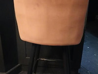 Barkruk met rugleuning - afbeelding 4 van  5