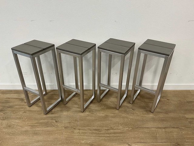 Barkruk met voetsteun (4x) - afbeelding 1 van  3