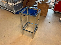 Barkruk met zwarte en witte zitting (99x) - afbeelding 1 van  7