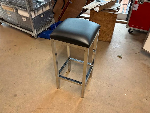 Barkruk met zwarte en witte zitting (99x) - afbeelding 3 van  7