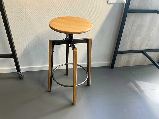 Barkruk - afbeelding 4 van  6